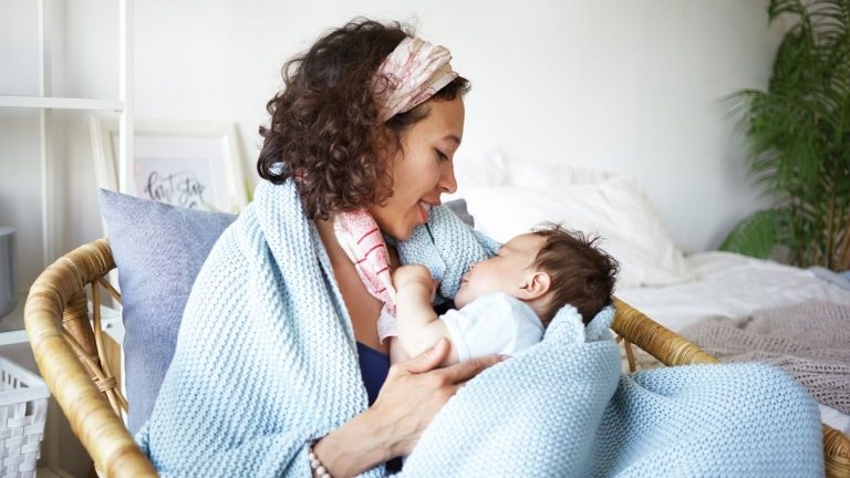 ayudas para madres solteras en España